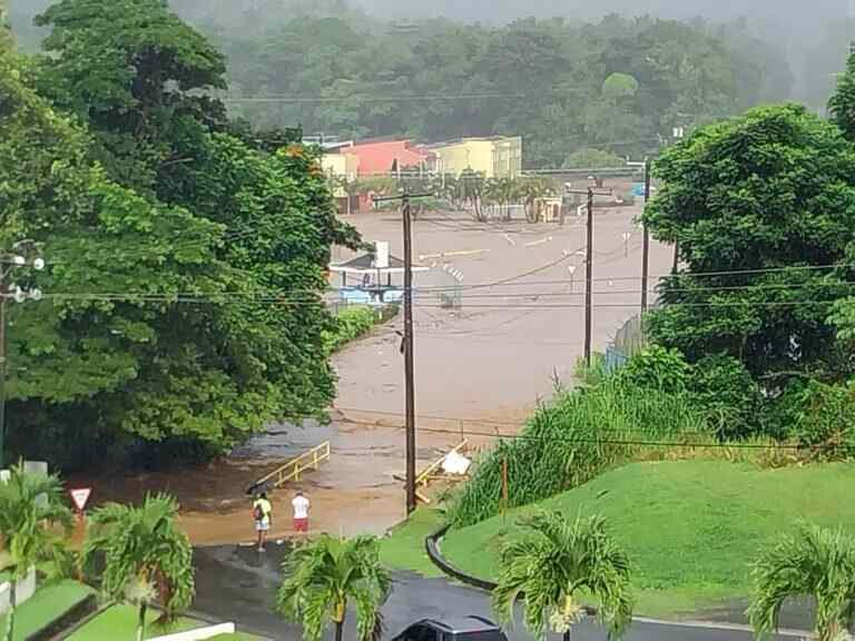 Two dead and one person missing after Guadeloupe floods Two dead and one person missing after Guadeloupe floods
